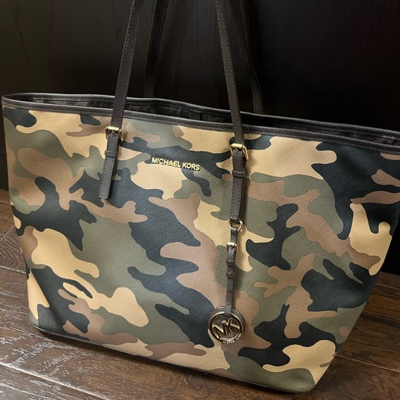 MICHAEL Michael Kors Bags One Of Kind Michael Kors Camo Bag Lightly
